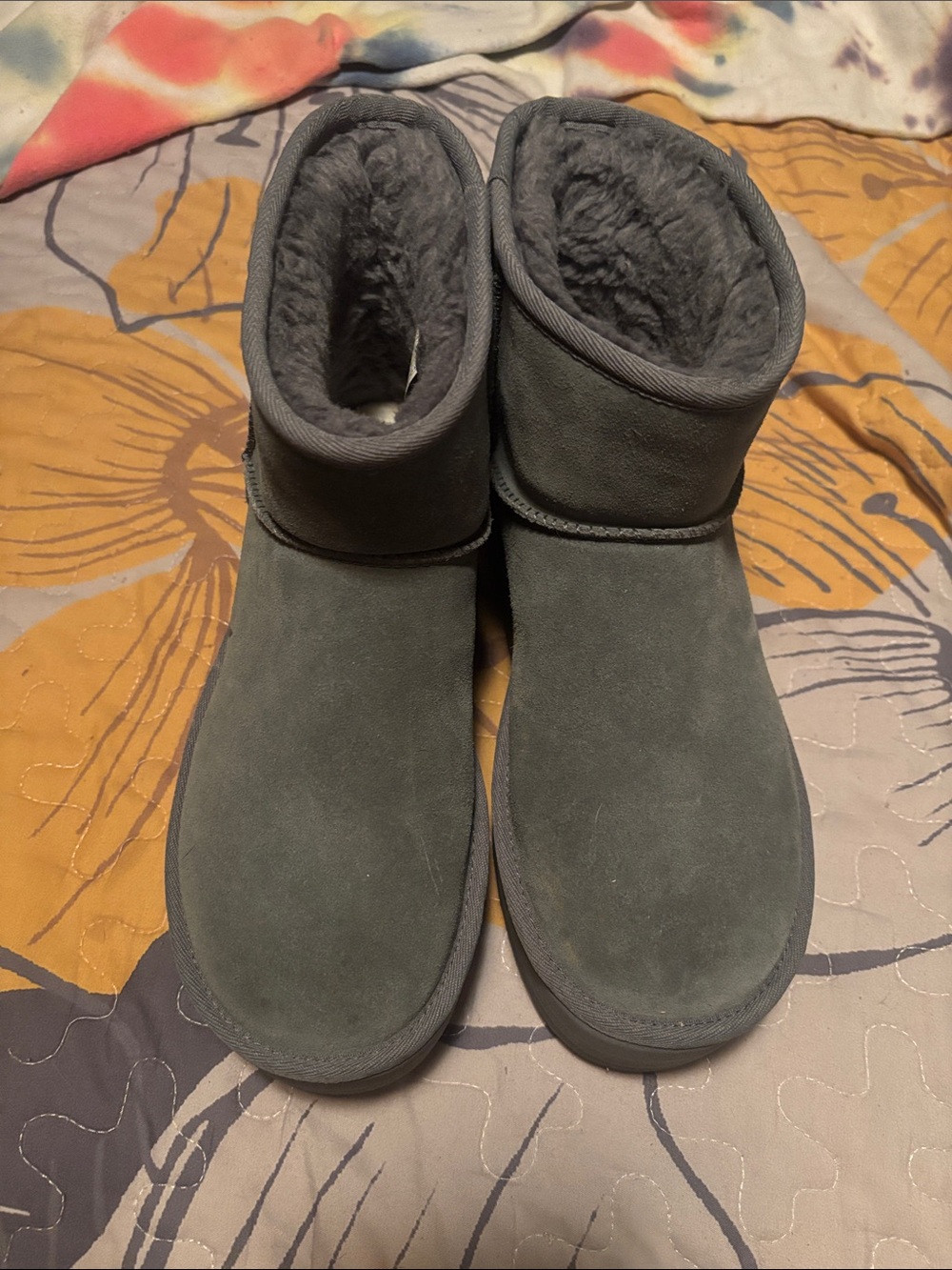 UGG Short Suede Ankle Boots in Charcoal Gray